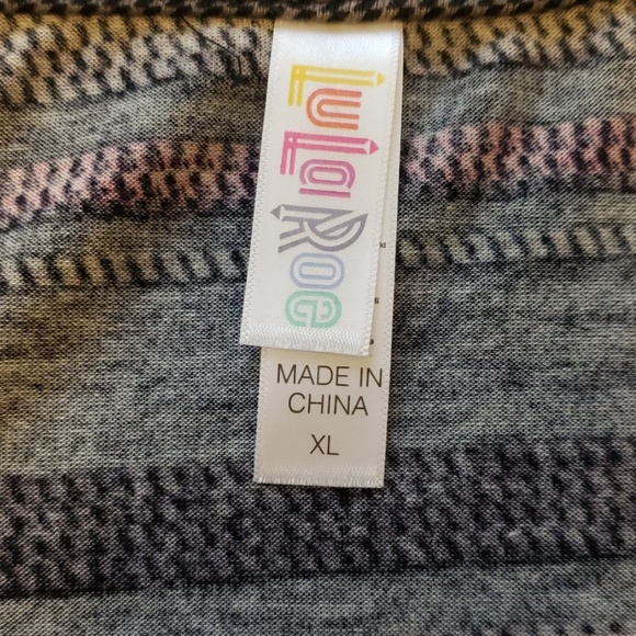 LuLaRoe XL Extra Large Striped Top T Shirt - Picture 7 of 8